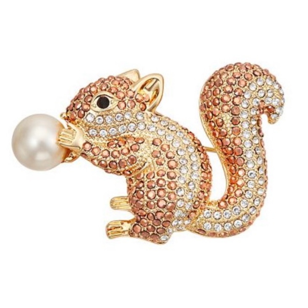 New! Napier Squirrel Brooch - Picture 2 of 3
